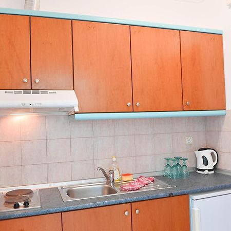 El Greco Nei Pori Neoi Poroi Quarto foto