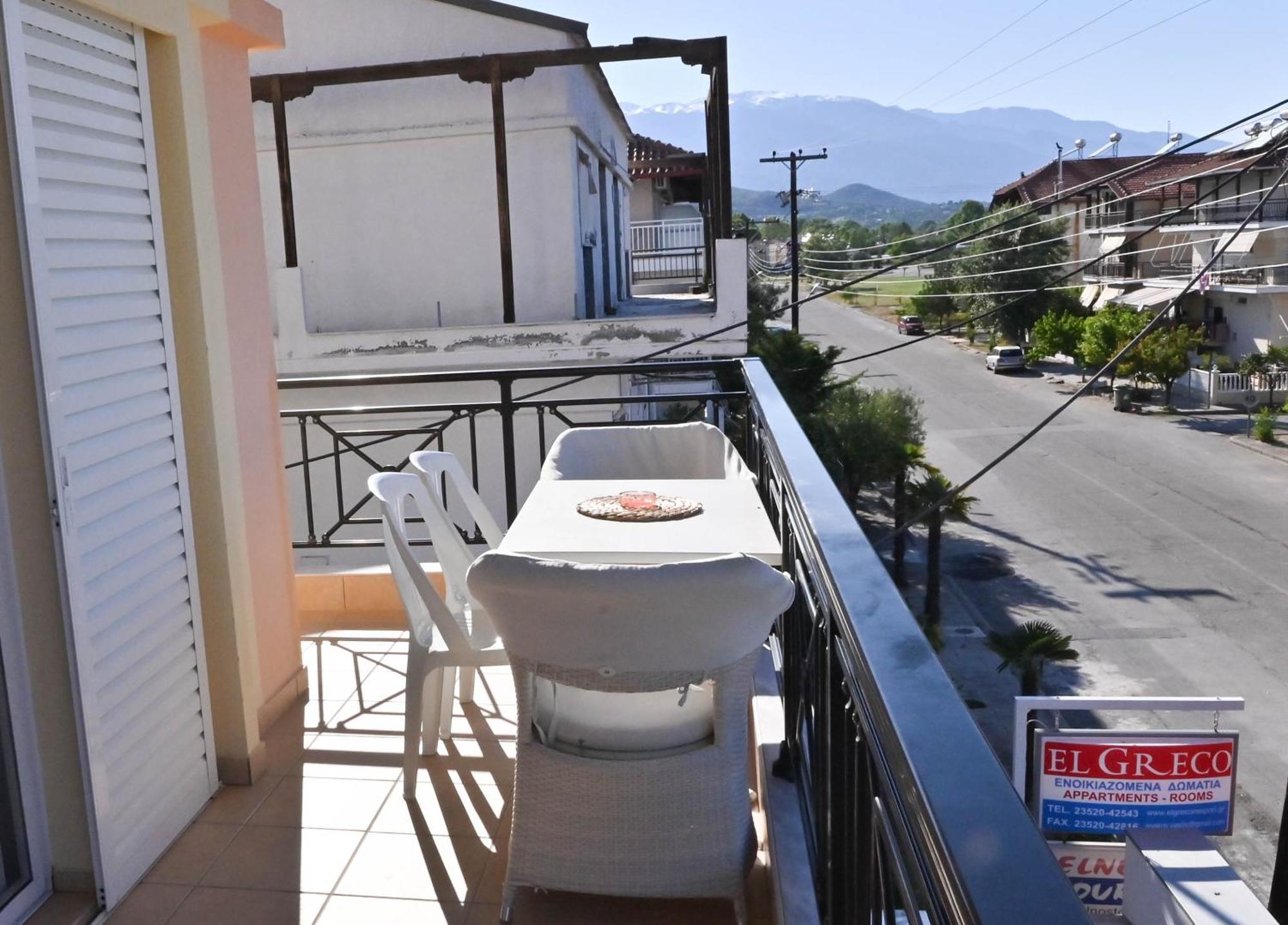 El Greco Nei Pori Neoi Poroi Quarto foto