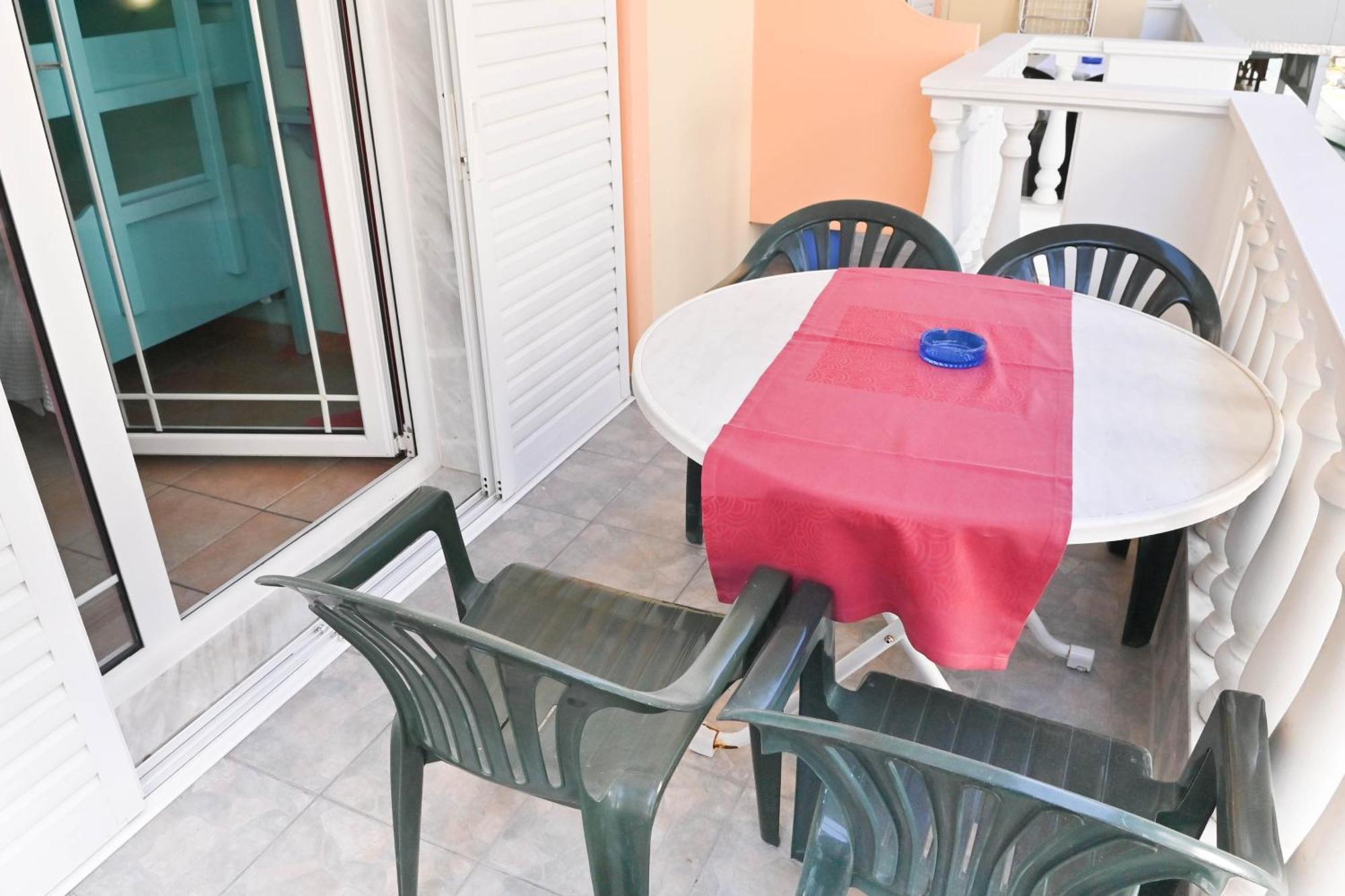 El Greco Nei Pori Neoi Poroi Quarto foto